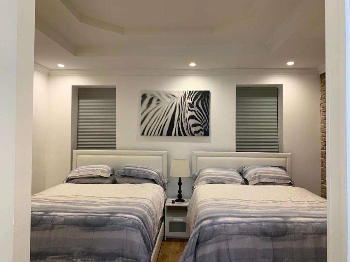 Newly Renovated Duplex Apartment 2 Нью-Йорк Экстерьер фото