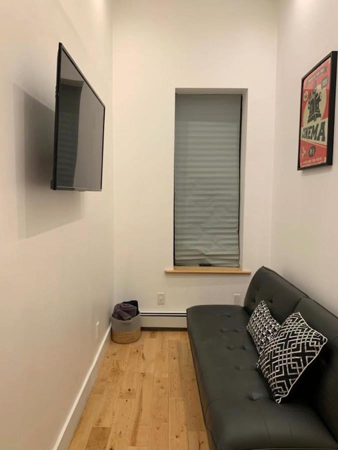 Newly Renovated Duplex Apartment 2 Нью-Йорк Экстерьер фото